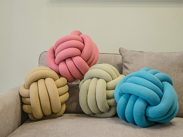 Magic Channel Ball Knot Pillow