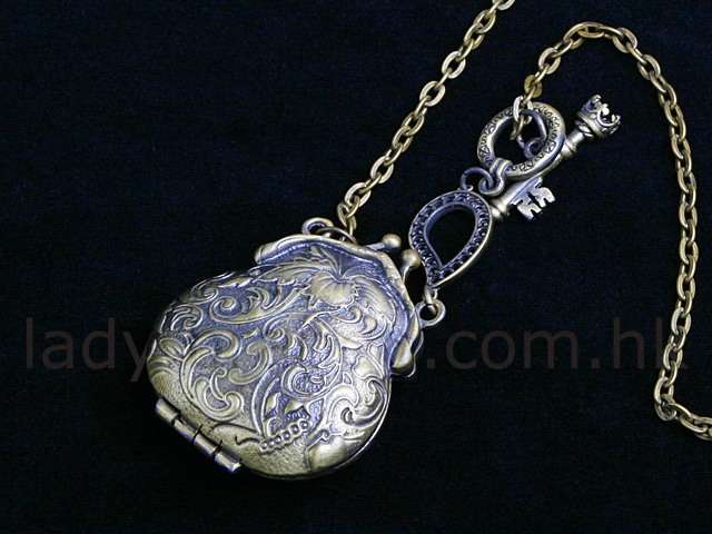 Bronzed Purse Necklace