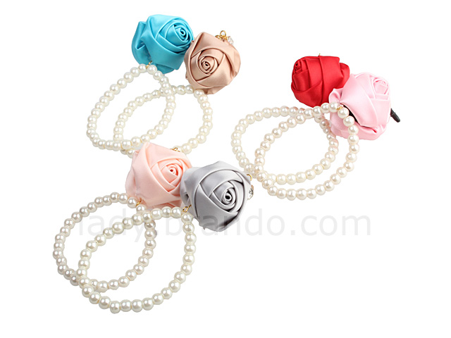 Plug-in 3.5mm Earphone Jack Accessory - Rose with Pearl Chain