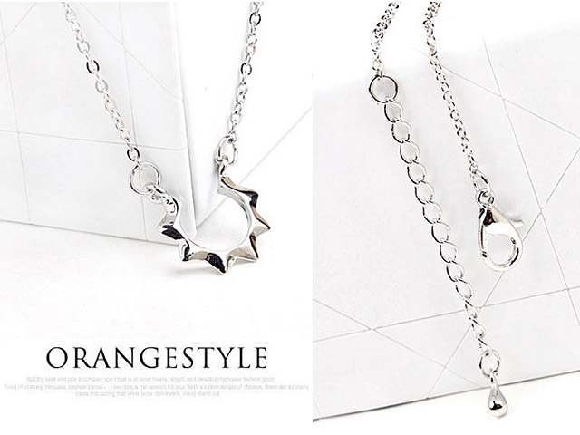 Spell Clavicle Necklace