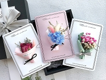 Handmade Dried Flower Greeting Card