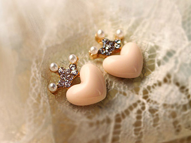 Jewel Crown Heart Earrings