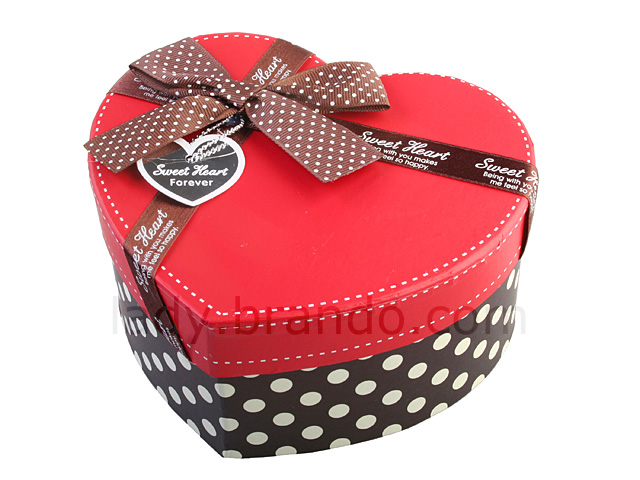 Heart Shaped Polka Dot Paper Gift Boxes
