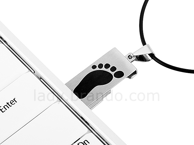 USB Foot Necklace Flash Drive